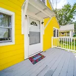 Edinboro Cottage Steps To Lake And Public Boat Ramp
