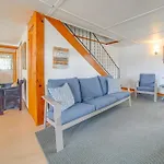 Edinboro Cottage Steps To Lake And Public Boat Ramp